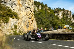 Les compétitions 556034460 3683246075305221 7770332705702731143 n